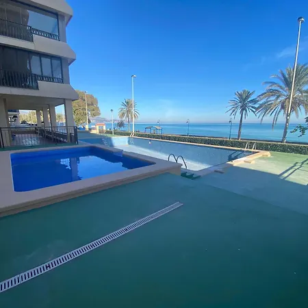 Olas Del Mar Azul شقة بينيكاسّين